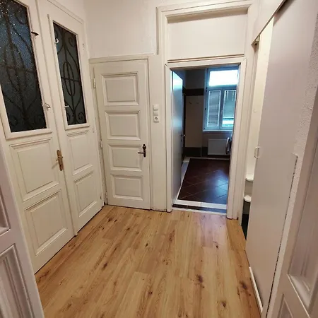 Apartment Monteurwohnungen Am Hauptplatz 1 *